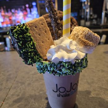 JoJo's Shake Bar - Naperville - Bars Near Me - Naperville, Illinois