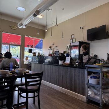 Pho Auntie 7 - Ordering counter inside - Vietnamese Near Me - Castro Valley, California Pho Auntie 7 - Ordering counter inside - Vietnamese Near Me - Castro Valley, California