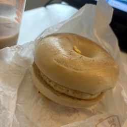 Dunkin' - Sausage Egg and Cheese