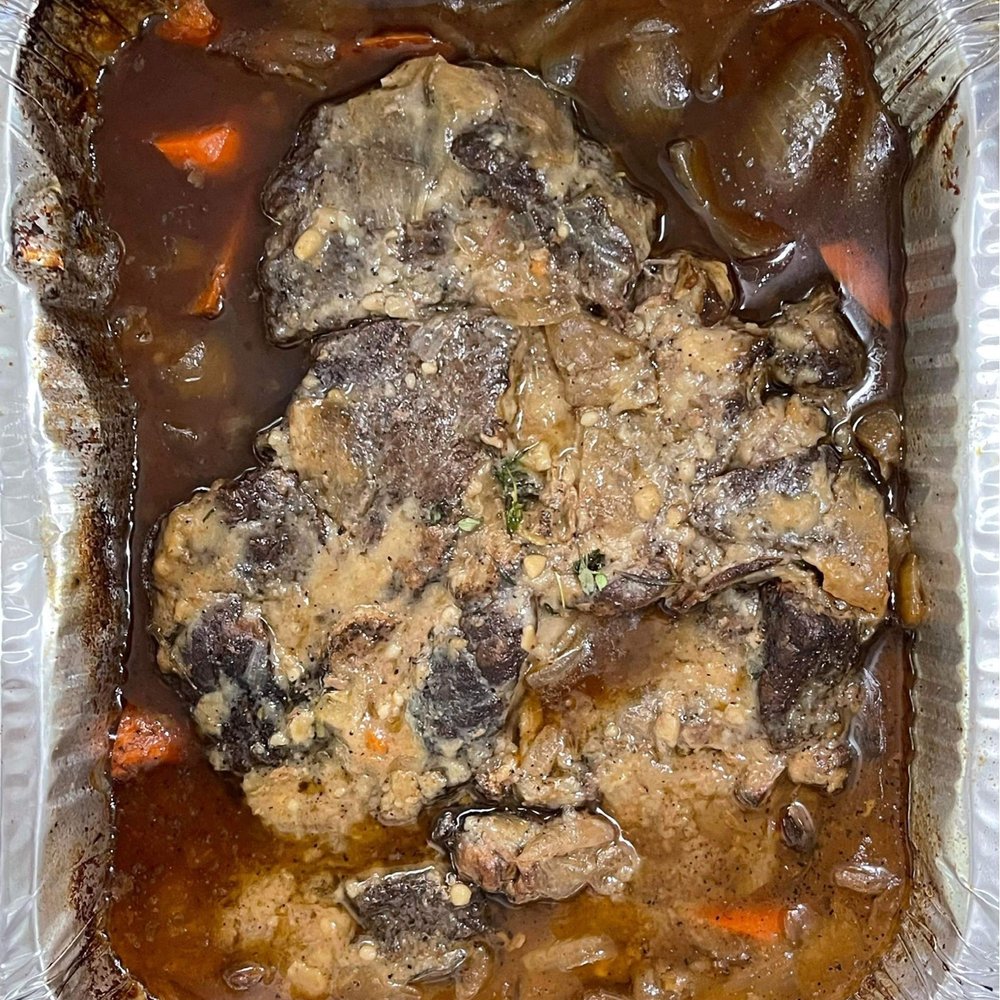 Aria Cafe - Beef roast with gravy - Caterers Near Me Aria Cafe - Beef roast with gravy - Caterers Near Me