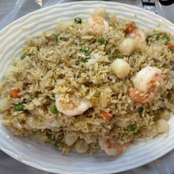 Crawfish Chef - Delicious seafood fried rice - Seafood Near Me - Seattle, Washington