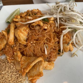Soi 38 - Lunch pad Thai with chicken - Thai Near Me - Washington, DC, District of Columbia Soi 38 - Lunch pad Thai with chicken - Thai Near Me - Washington, DC, District of Columbia