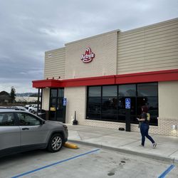 Arby’s - Outside