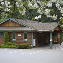 Petroglyph Animal Hospital