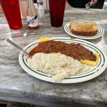 Osteen Diner - two plates of food on a table - Diners Near Me - Osteen, Florida Osteen Diner - two plates of food on a table - Diners Near Me - Osteen, Florida
