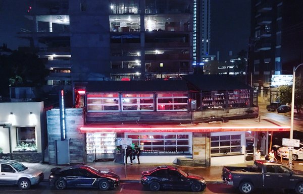 Green Light Social by null