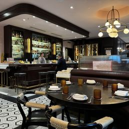 BRASSERIE MON CHOU CHOU - Updated December 2025 - 2045 Photos