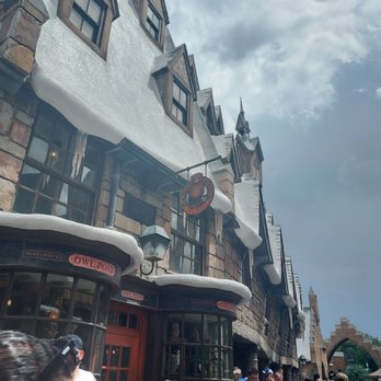 Hogsmeade Village - Amusement Parks Near Me - Orlando, Florida Hogsmeade Village - Amusement Parks Near Me - Orlando, Florida