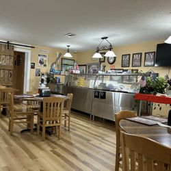 LG's Diner and Bakery
