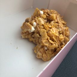 A $5 rice krispy treat "cookie"