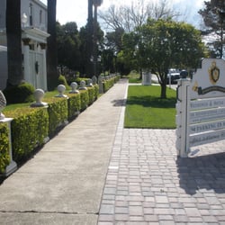 Delta Landscaping & Maintenance