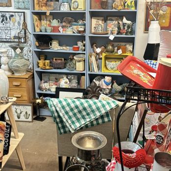 D-constructed Vintage Home - Used, Vintage & Consignment Near Me - Phoenix, Arizona D-constructed Vintage Home - Used, Vintage & Consignment Near Me - Phoenix, Arizona