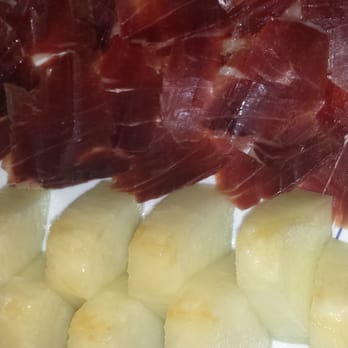 Botín - Melon with Ham - Spanish Near Me - Madrid, M Botín - Melon with Ham - Spanish Near Me - Madrid, M