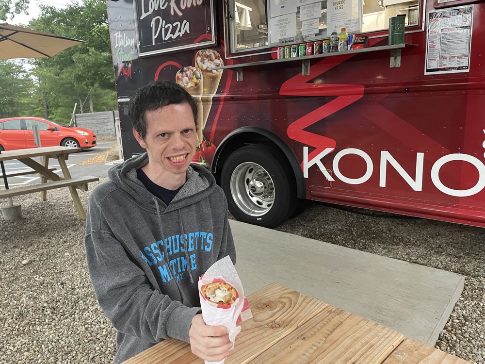 Food from Kono Pizza Cape Cod