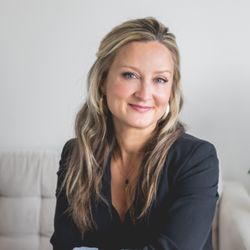 Alana Mey - Compass - Alana Mey, Bellingham Realtor at Compass Real Estate