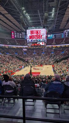 Moda Center by null