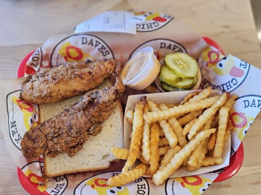Dave's Hot Chicken by null