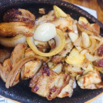 Top Dish Korean Restaurant - Grilled pork belly with whole garlic and onions - Korean Near Me - Makati, NCR Top Dish Korean Restaurant - Grilled pork belly with whole garlic and onions - Korean Near Me - Makati, NCR