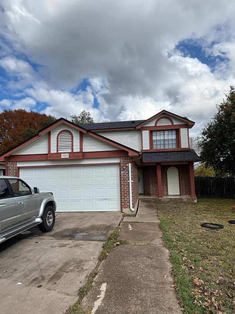 Slide of A Bee Roofer