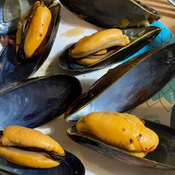 Seafood Center - Fresh and meaty mussels - Seafood Markets Near Me - San Francisco, California