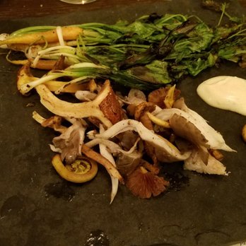 La Cuchara - Grilled ramps with wild mushrooms - Basque Near Me - Baltimore, Maryland La Cuchara - Grilled ramps with wild mushrooms - Basque Near Me - Baltimore, Maryland