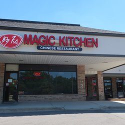 Magic Kitchen - Strip mall storefront.