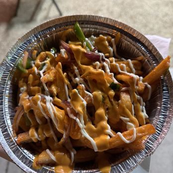 Himalaya’s Momo - Loaded Fries - Food Trucks Near Me - Northridge, California