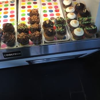 Clementine Bakery - Bakeries Near Me - Brooklyn, New York