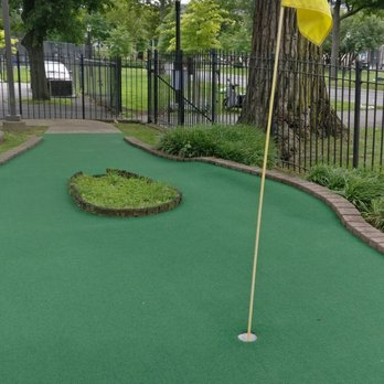 Flushing Meadows Golf Center - instagram.com/snackchatnyc - Golf Near Me - Flushing, New York