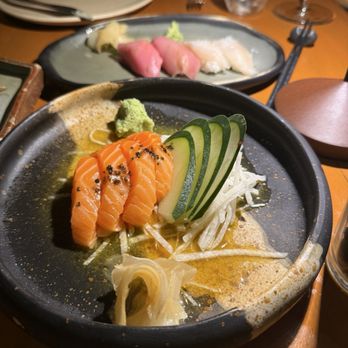 Tora Cancun - Salmon sashimi - Japanese Near Me - Cancún, ROO Tora Cancun - Salmon sashimi - Japanese Near Me - Cancún, ROO