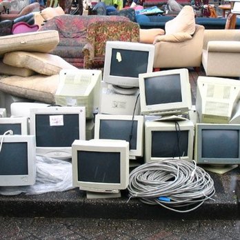 Speedy Junk Removal Pros - Full-Service Junk Removal in the Greater Boston Area - Junk Removal & Hauling Near Me - Reading , Massachusetts