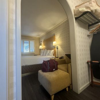 Menlo Park Inn - Hotels Near Me - Menlo Park, California