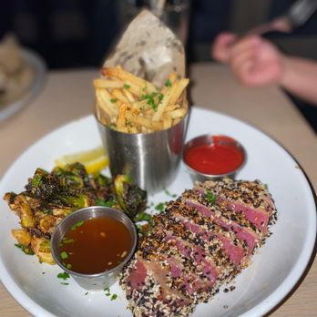 Lure Fish House - Sesame Ginger Albacore. So good! - Seafood Near Me - Porter Ranch, California