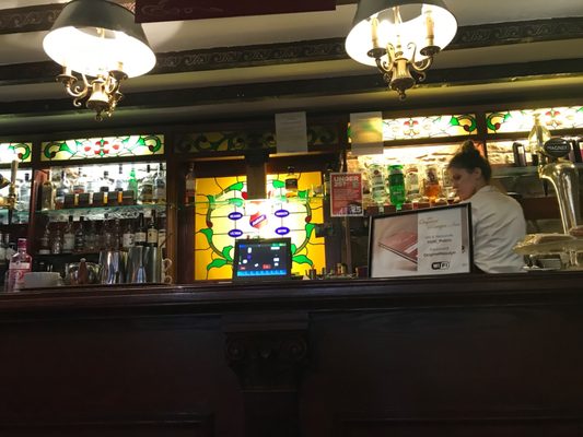 The Original Rosslyn Inn by null