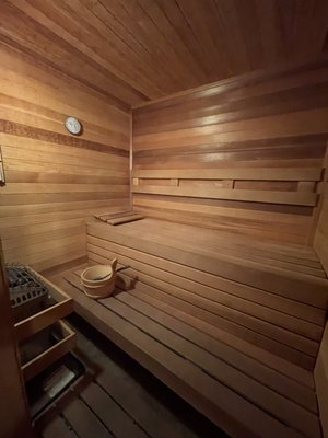 NW Comfy Cabins Vacation Rentals by null