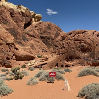 Valley of Fire State Park - Heat Warning - Parks Near Me - Overton, Nevada