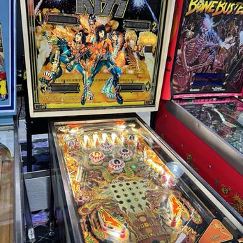 Tilty Mcflipperz Pinball Pub - Sports Bars Near Me - Martinsburg, West Virginia