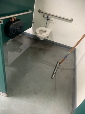 Work Out World 300 Main St Nashua Nh Health Clubs Gyms Mapquest