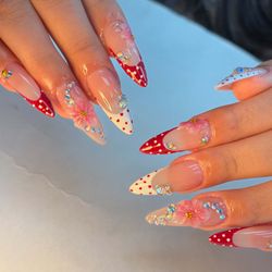 Pearl Nail Lounge
