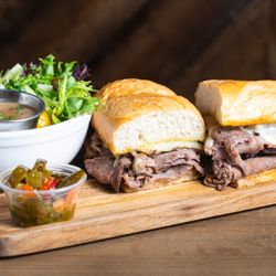 Avenue Tap & Kitchen - Garlic Bread French Dip