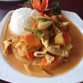 Thai Time - Yellow curry - Thai Near Me - Clinton, Massachusetts
