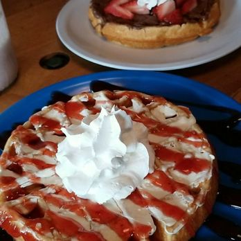 Mr. & Mrs. Waffle - Waffles Near Me - Ensenada, BCN Mr. & Mrs. Waffle - Waffles Near Me - Ensenada, BCN