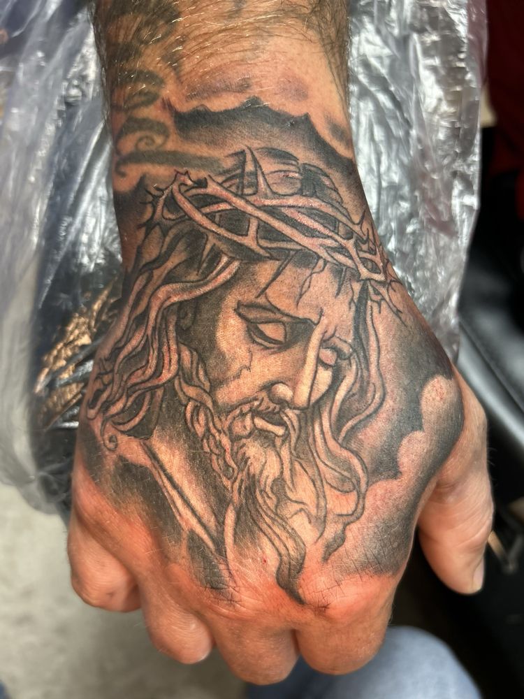 Ink Image Tattoos Logo