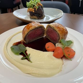 Gordon Ramsay Hell's Kitchen - Beef Wellington 7/10 - Desserts Near Me - Washington, DC, District of Columbia