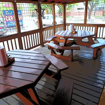 Roegels Barbecue - picnic tables on a deck - Barbeque Near Me - Houston, Texas Roegels Barbecue - picnic tables on a deck - Barbeque Near Me - Houston, Texas