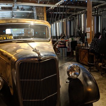 Brewyard Beer Company - Brewpubs Near Me - Glendale, California