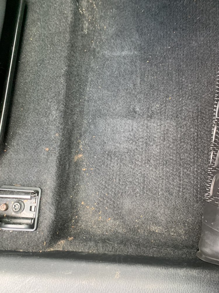 THREE OAKS CARWASH Updated May 2024 33 Photos & 96 Reviews 985 W Wise Rd, Schaumburg