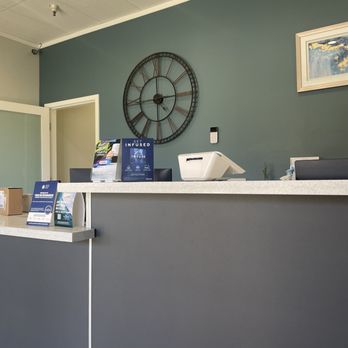 Clear Sight Optometry - Front desk (right side) - Optometrists Near Me - Temecula, California