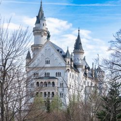 Schloss Neuschwanstein - No matter how you look at this castle, it's amazing