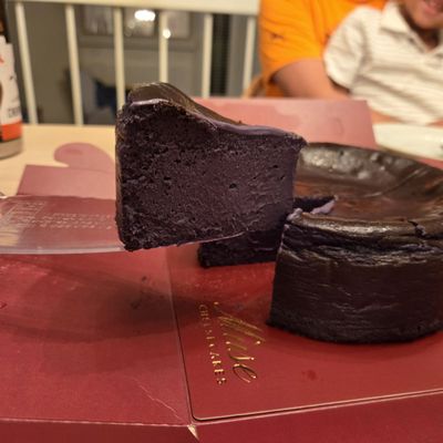 Muse Cheesecakes & Bakery by null